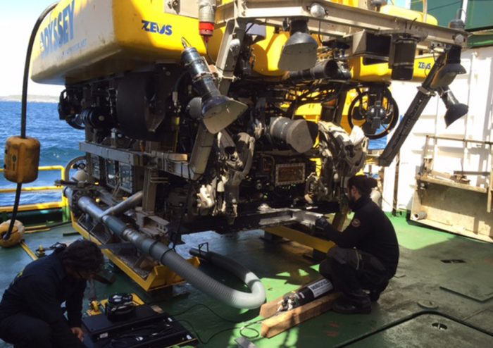 EdgeTech 2205 遥控水下机器人 (ROV) 声呐系统