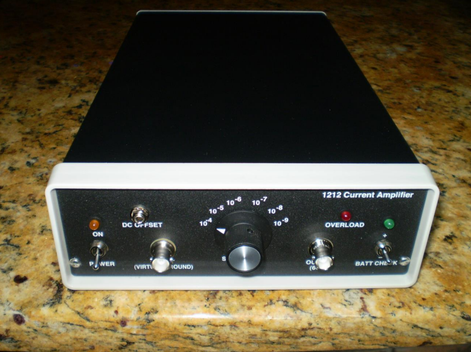 DL Instruments Model 1212 电流前置放大器